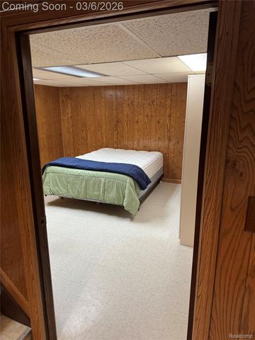 9828 Barkley Street, Van Buren Charter Township, MI 48111