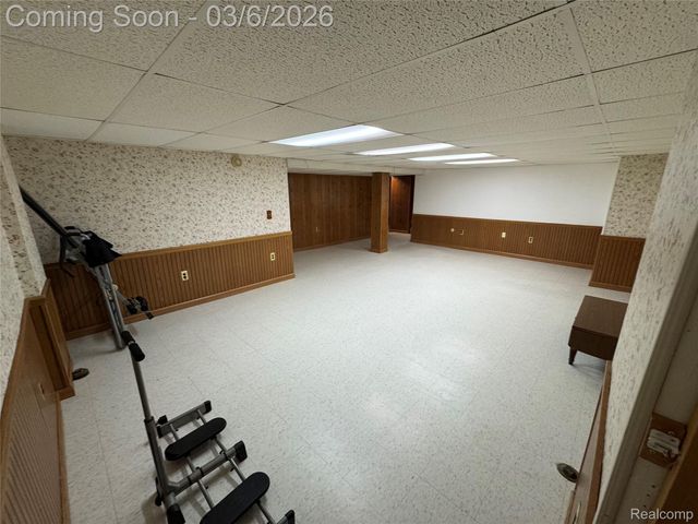 9828 Barkley Street, Van Buren Charter Township, MI 48111