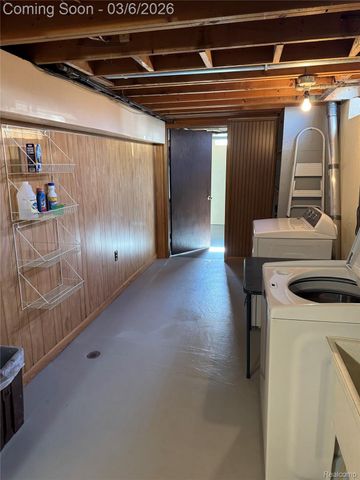 9828 Barkley Street, Van Buren Charter Township, MI 48111