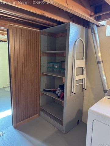 9828 Barkley Street, Van Buren Charter Township, MI 48111