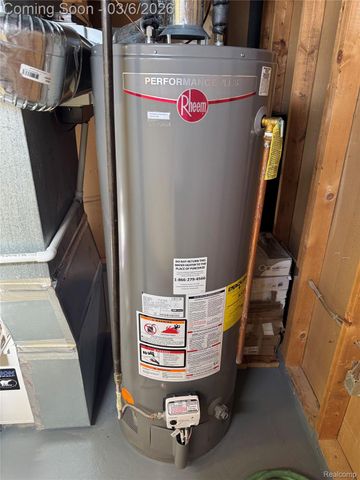 9828 Barkley Street, Van Buren Charter Township, MI 48111