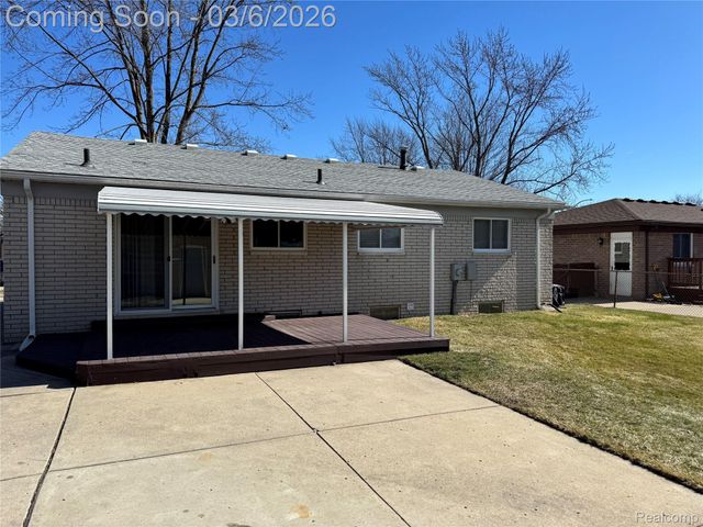 9828 Barkley Street, Van Buren Charter Township, MI 48111