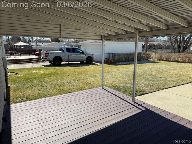 9828 Barkley Street, Van Buren Charter Township, MI 48111