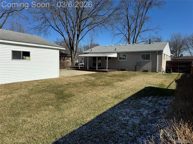 9828 Barkley Street, Van Buren Charter Township, MI 48111