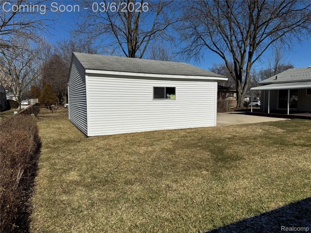 9828 Barkley Street, Van Buren Charter Township, MI 48111