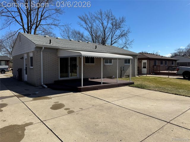 9828 Barkley Street, Van Buren Charter Township, MI 48111