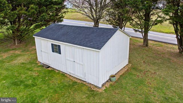 17 RENAISSANCE DR, Martinsburg, WV 25403