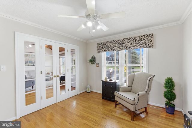 17 RENAISSANCE DR, Martinsburg, WV 25403