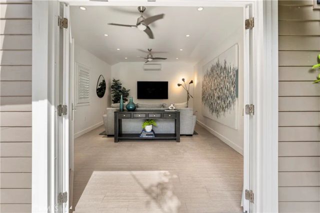 8963 Cynthia, West Hollywood, CA 90069