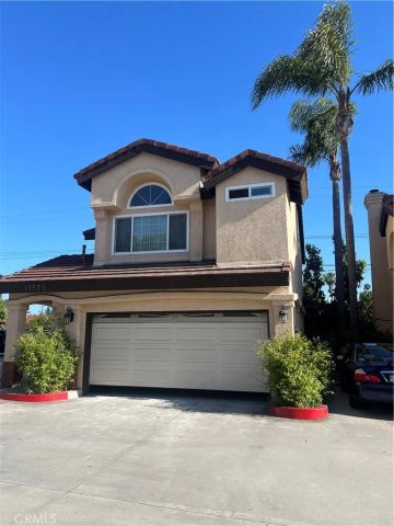 17570 Van Buren, Huntington Beach, CA 92647