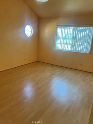 17570 Van Buren, Huntington Beach, CA 92647