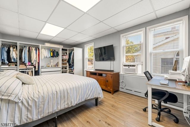 241 Aurora St, Lopatcong Twp., NJ 08865