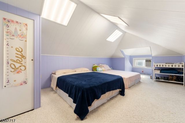 241 Aurora St, Lopatcong Twp., NJ 08865