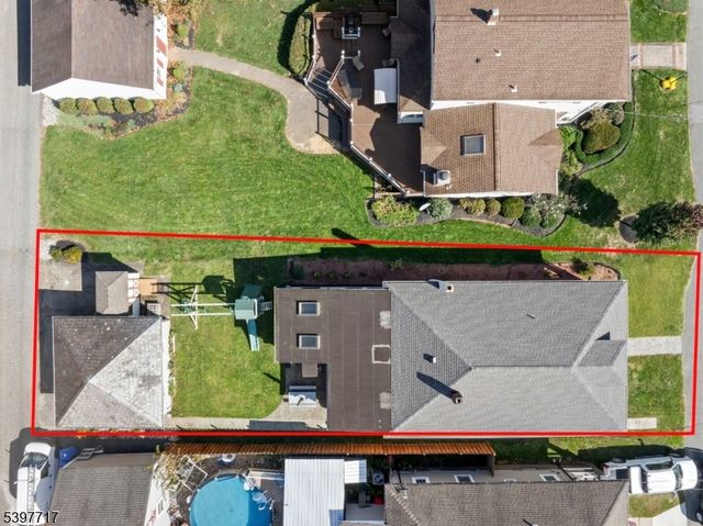 241 Aurora St, Lopatcong Twp., NJ 08865