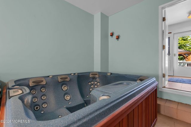 907 7th Street, Union Beach, NJ 07735