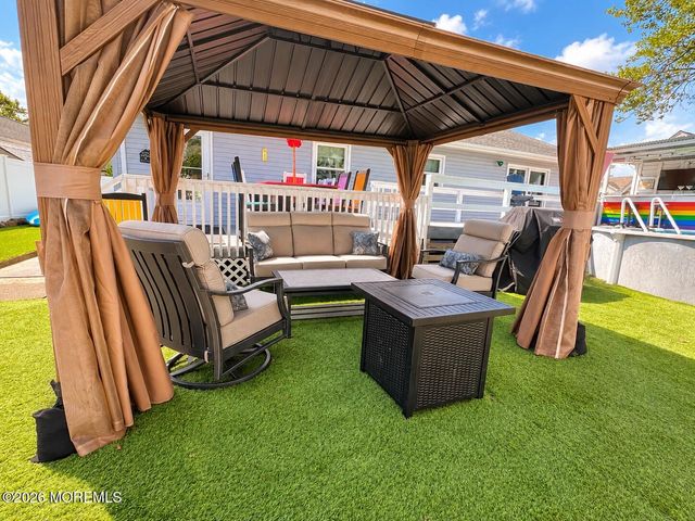 907 7th Street, Union Beach, NJ 07735