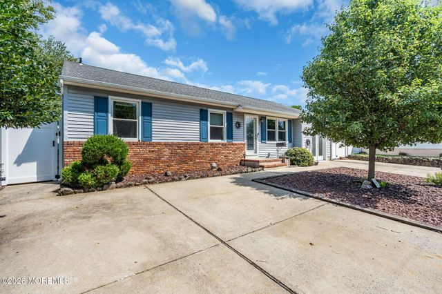 907 7th Street, Union Beach, NJ 07735