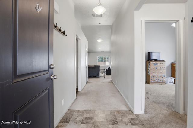 7189 W Lakeland ST, Rathdrum, ID 83858