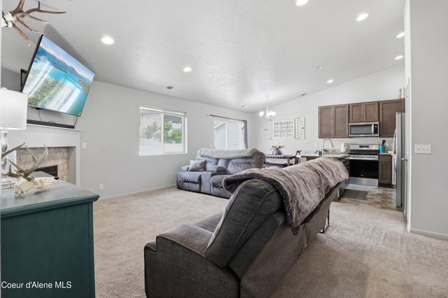 7189 W Lakeland ST, Rathdrum, ID 83858