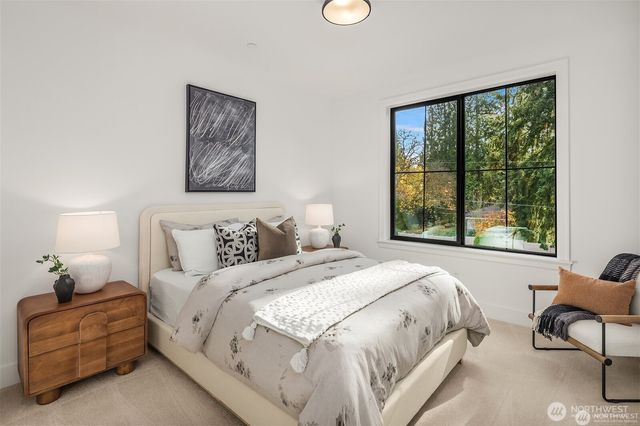 13988 SE 5th Street, Bellevue, WA 98005