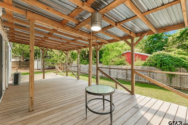 29028 Diamond Drive, Bullard, TX 75757