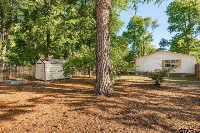 29028 Diamond Drive, Bullard, TX 75757