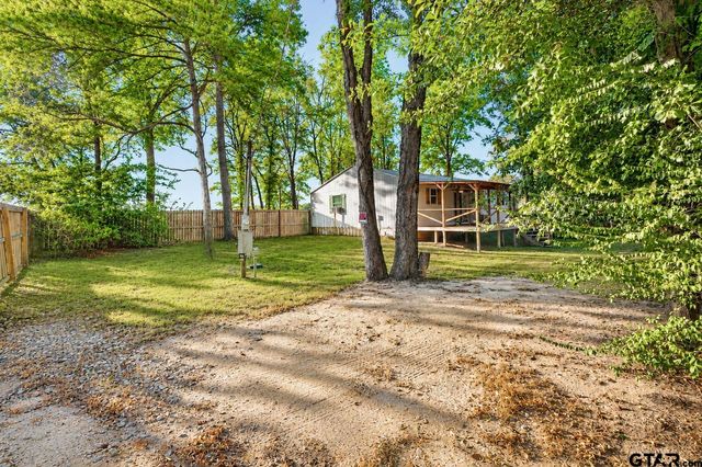 29028 Diamond Drive, Bullard, TX 75757
