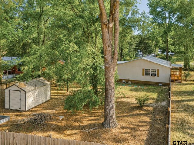 29028 Diamond Drive, Bullard, TX 75757