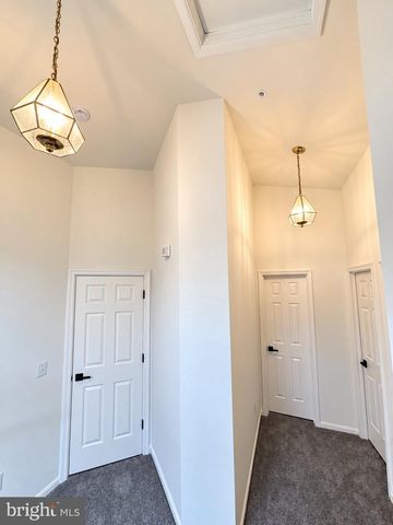 6022 CEDAR POST DR, District Heights, MD 20747