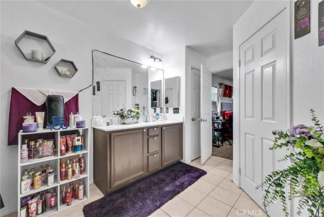 16943 Grand Triassic, Victorville, CA 92394