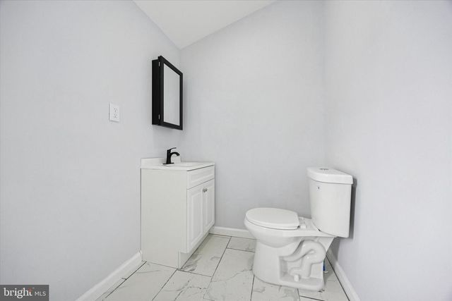 491 PENNINGTON AVE, Trenton, NJ 08618