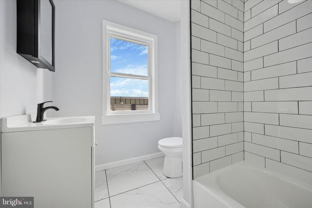 491 PENNINGTON AVE, Trenton, NJ 08618