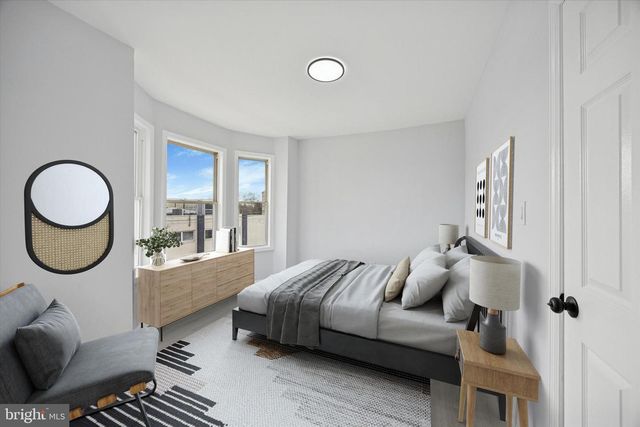 491 PENNINGTON AVE, Trenton, NJ 08618