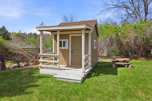 639 WESTWIND DR, Rapid City, SD 57702