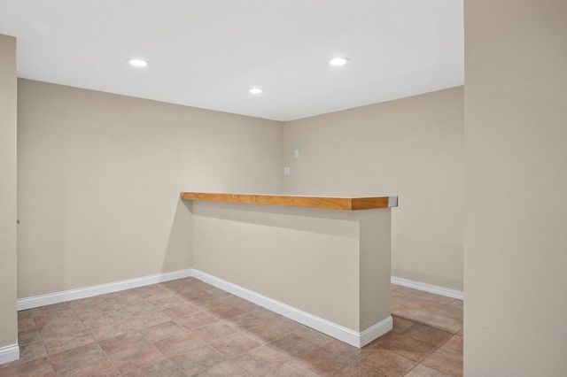 1460 28th COURT, Kenosha, WI 53140