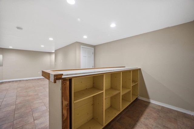 1460 28th COURT, Kenosha, WI 53140