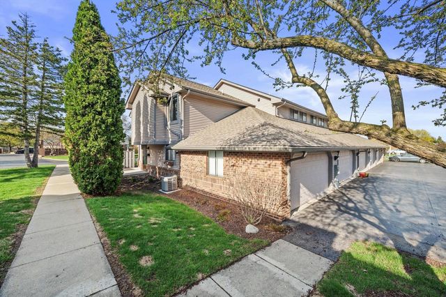 1460 28th COURT, Kenosha, WI 53140
