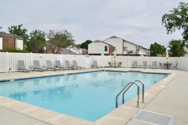 1460 28th COURT, Kenosha, WI 53140