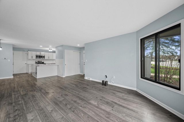 1460 28th COURT, Kenosha, WI 53140