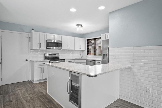 1460 28th COURT, Kenosha, WI 53140