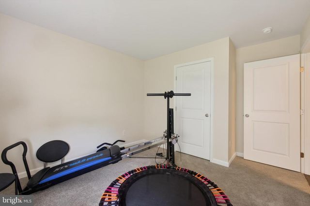 111 LILLY DR, Pottstown, PA 19464