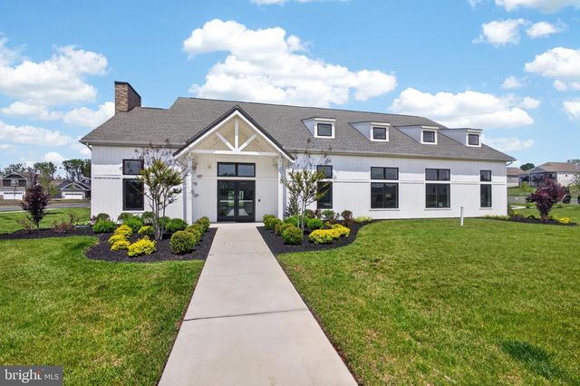 111 LILLY DR, Pottstown, PA 19464