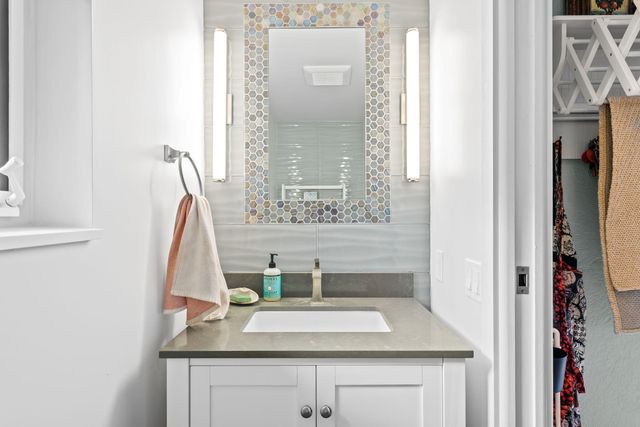 939 Buchanan Street, Hollywood, FL 33019