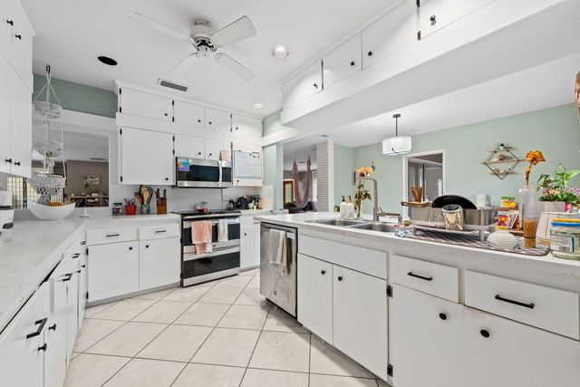 939 Buchanan Street, Hollywood, FL 33019