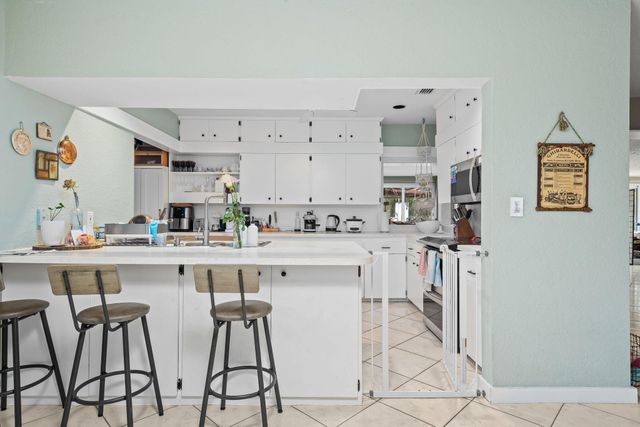 939 Buchanan Street, Hollywood, FL 33019