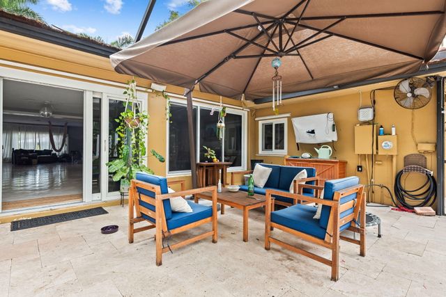 939 Buchanan Street, Hollywood, FL 33019