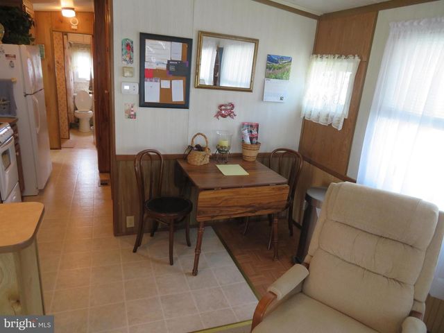 16 DEEP SEA DR, Berlin, MD 21811