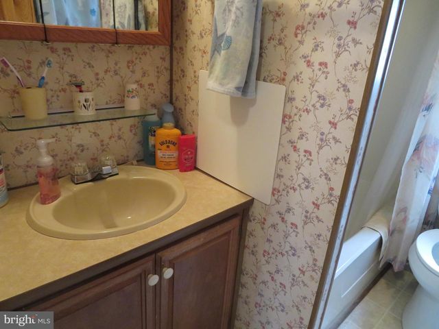 16 DEEP SEA DR, Berlin, MD 21811