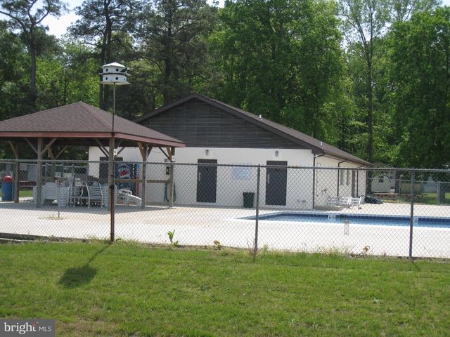 16 DEEP SEA DR, Berlin, MD 21811