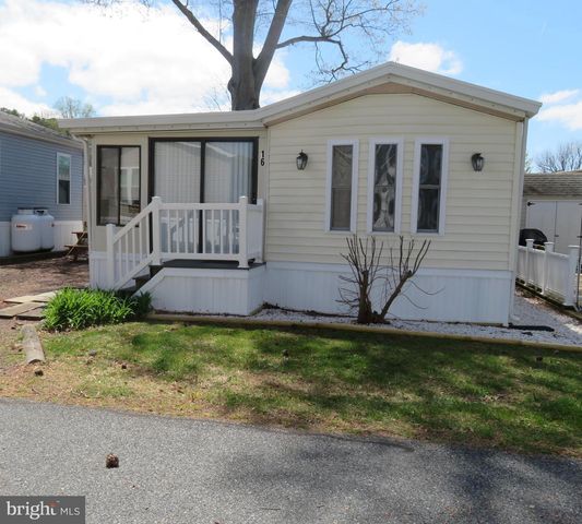 16 DEEP SEA DR, Berlin, MD 21811